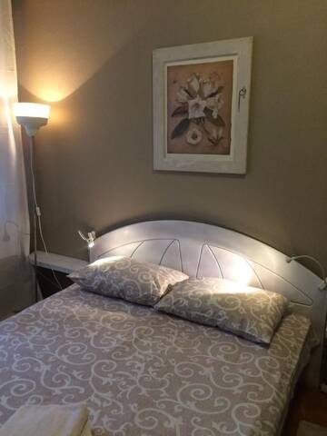 Апартаменты в Апартаментах Royal Apartment On Bazhanova 11 A